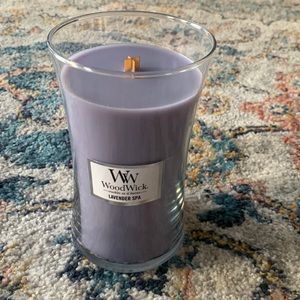 Lavender woodwick candle
